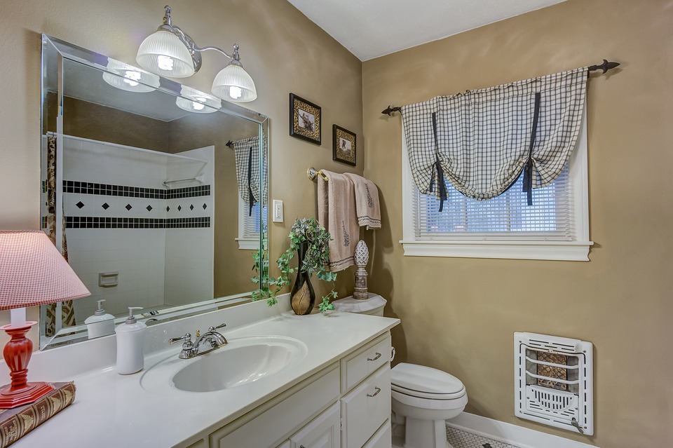 lighted bathroom mirror